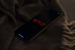 things to do while in isolation netflix binge